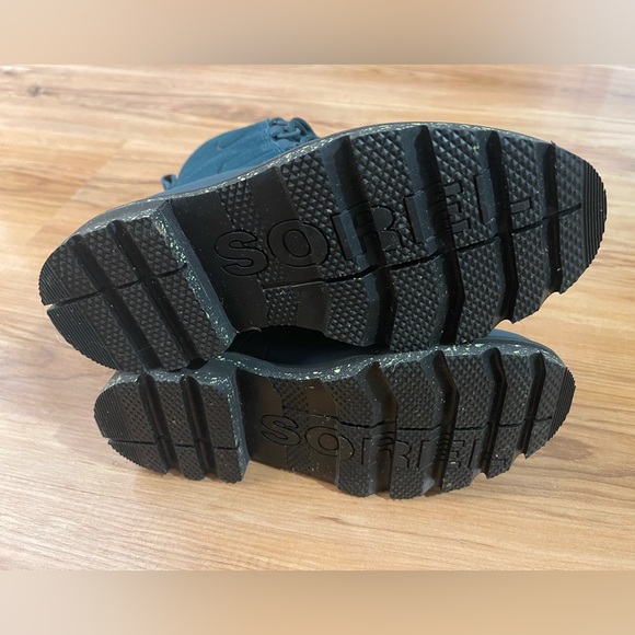 Sorel Joan of arctic NEXT size 5.5 women 3.5 kids in blue w/ speckled sole - Picture 2 of 6